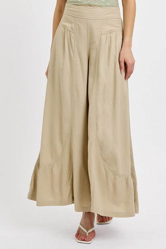 RISEN Shirring Detail Wide Leg Pants - Hovatok