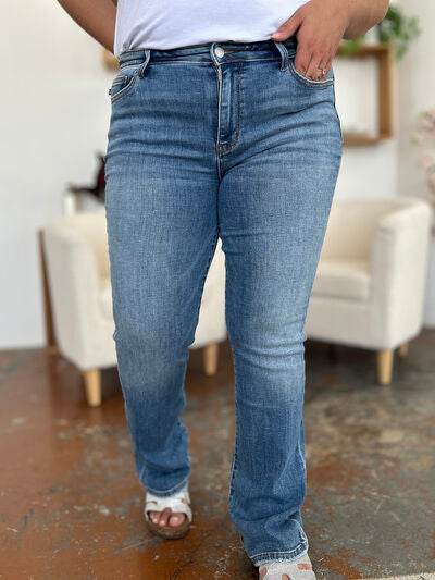 Judy Blue Full Size Mid-Rise Waist Straight Jeans - Hovatok