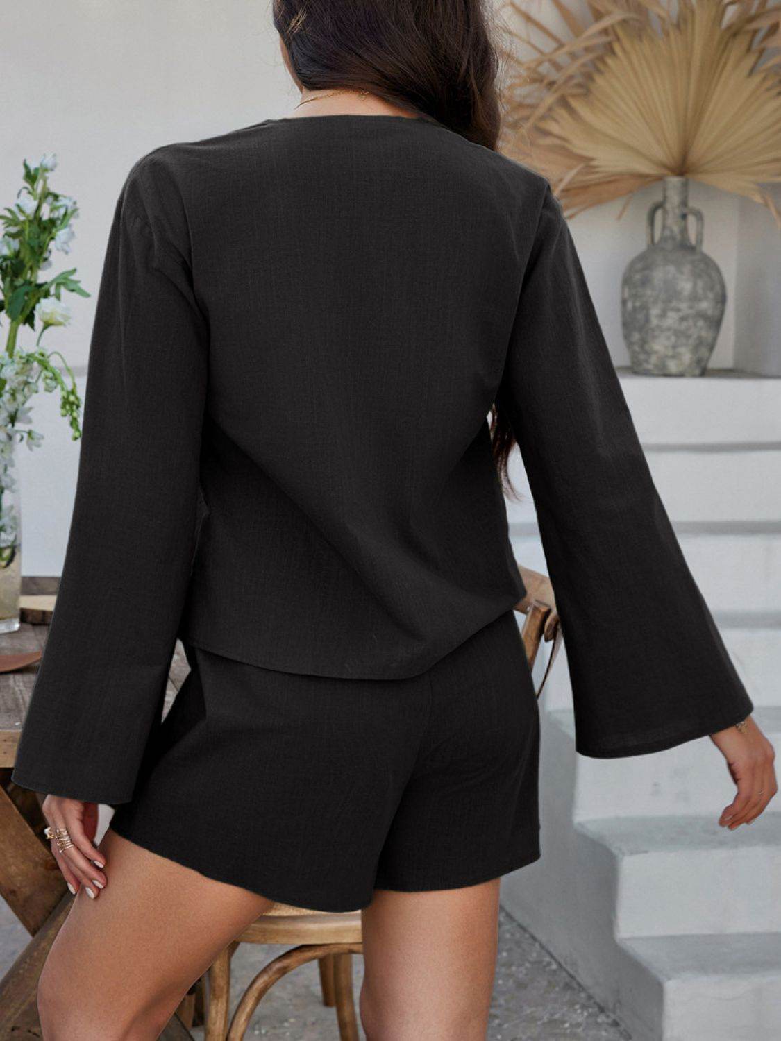 Devine Double Tied V-Neck Top and Shorts Set - Hovatok