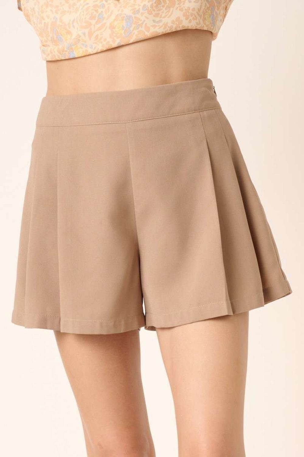 Mittoshop Side Invisible Zipper Pleated Shorts - Hovatok