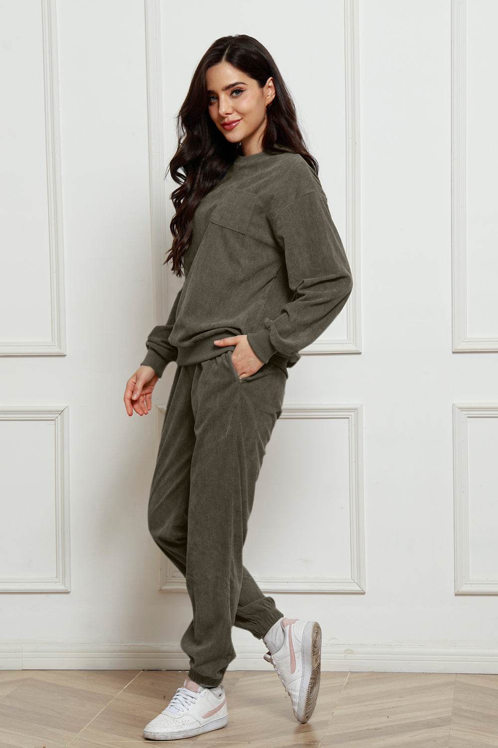 Corduroy Round Neck Sweatshirt and Sweatpants Set - Hovatok