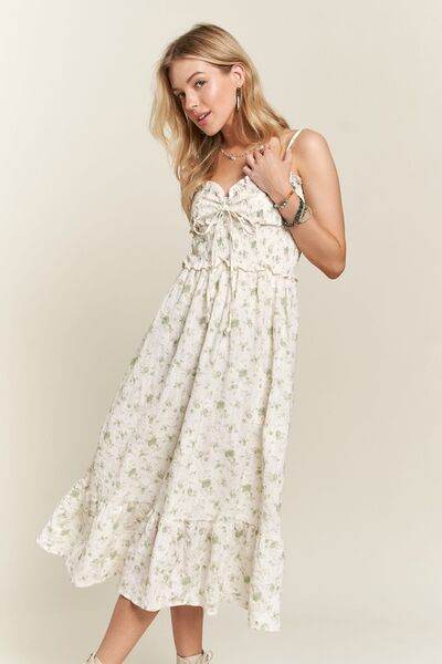 ADORA Smocked Floral Sweetheart Neck Cami Dress - Hovatok