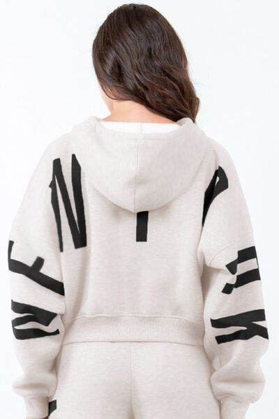 American Bazi Letter Graphic Long Sleeve Drawstring Cropped Hoodie - Hovatok