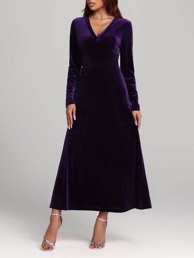 V-Neck Long Sleeve Velvet Dress - Hovatok