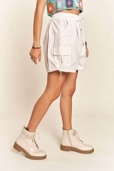 ADORA Drawstring Shorts with Pockets - Hovatok