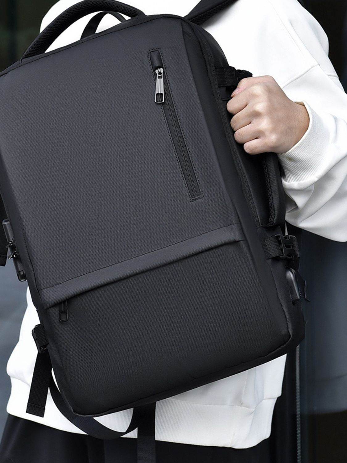 Multi-Pockets Adjustable Straps Backpack Bag - Hovatok