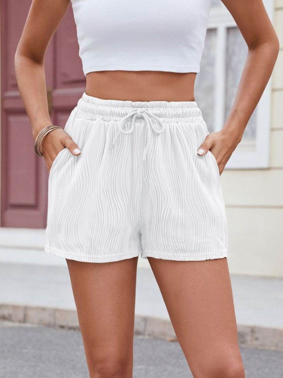 Florira Texture Drawstring Shorts - Hovatok