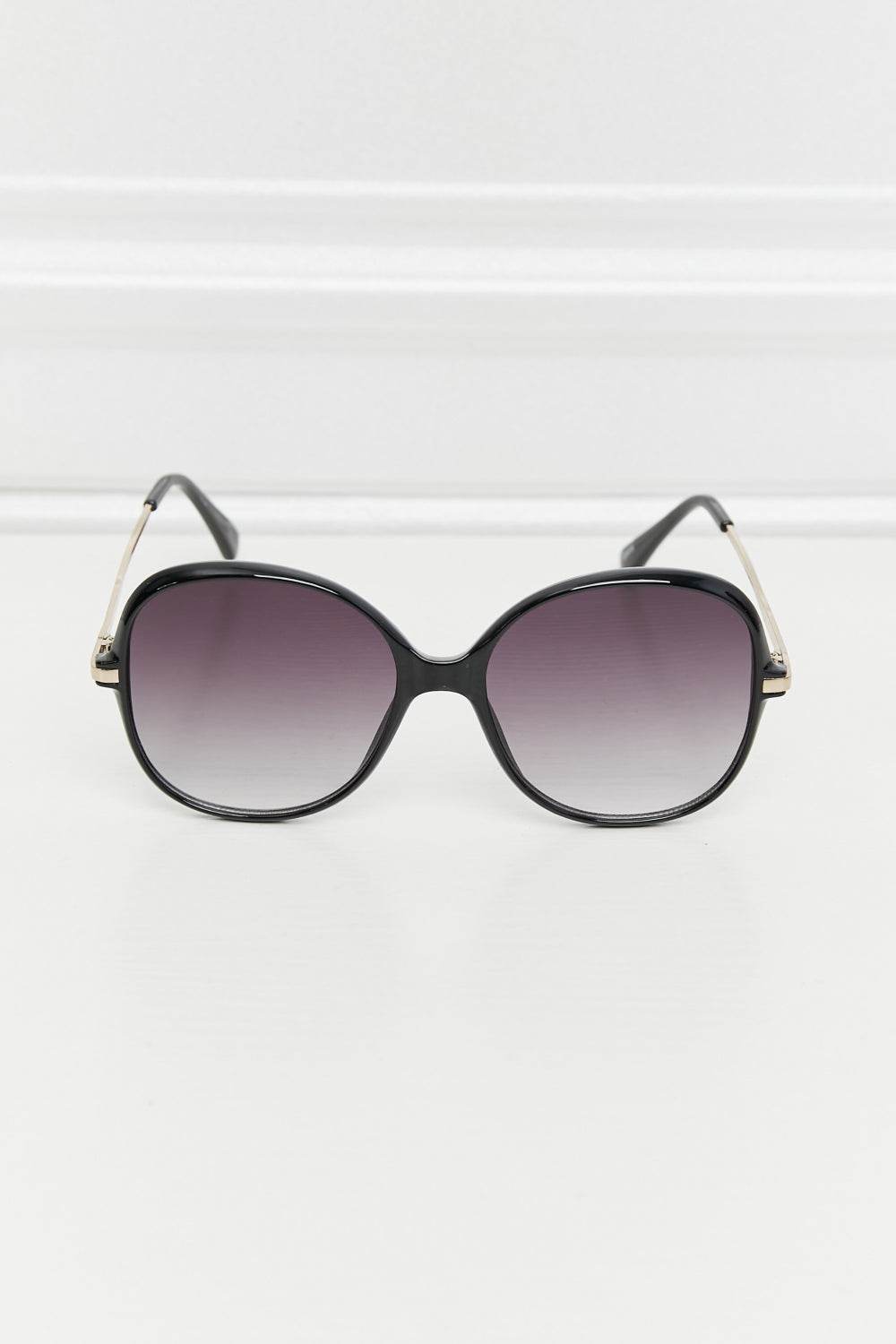 Metal-Plastic Hybrid Full Rim Sunglasses - Hovatok