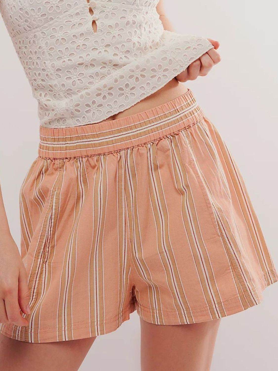 Striped Elastic Waist Shorts - Hovatok