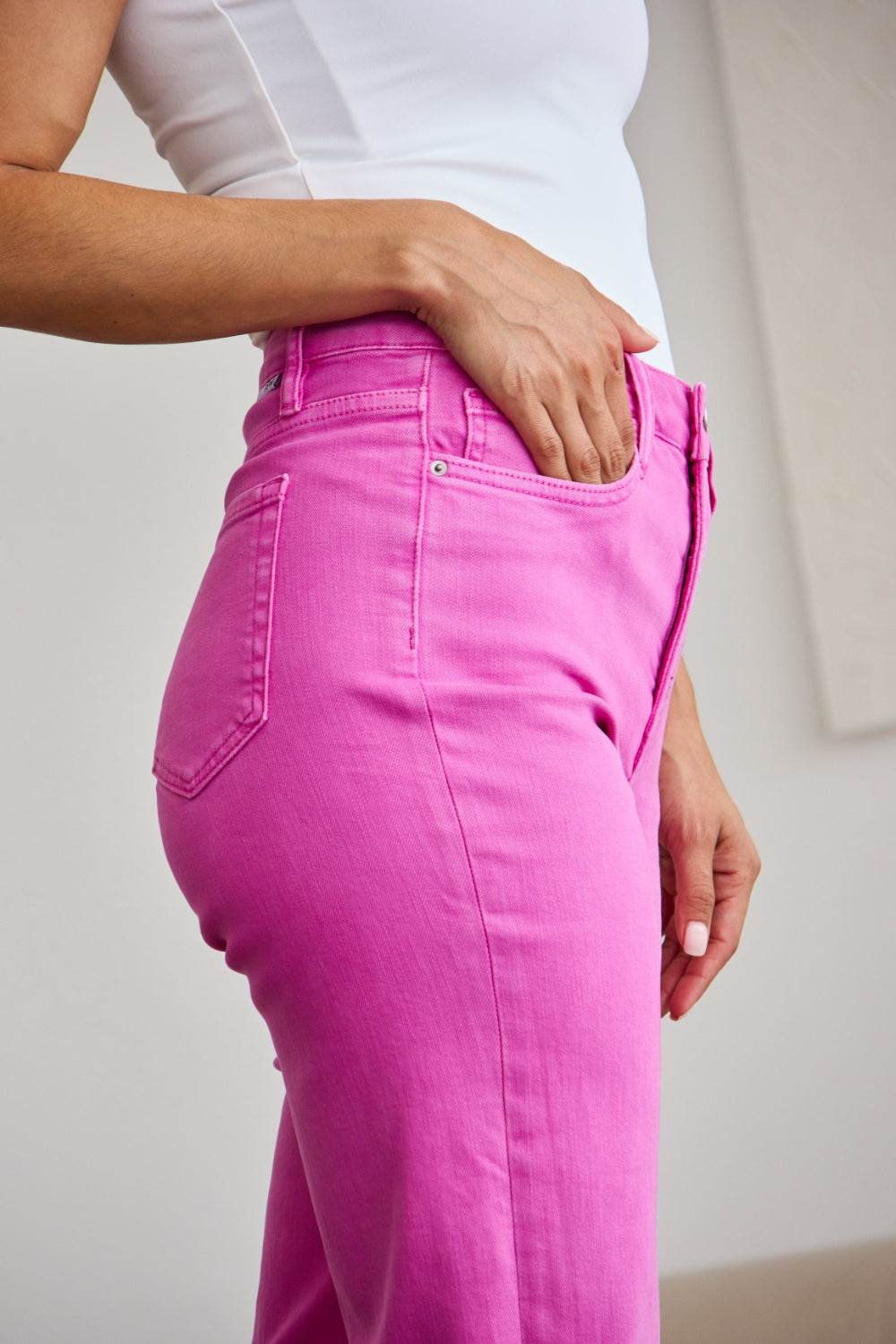 RFM Crop Chloe Full Size Tummy Control High Waist Raw Hem Jeans - Hovatok