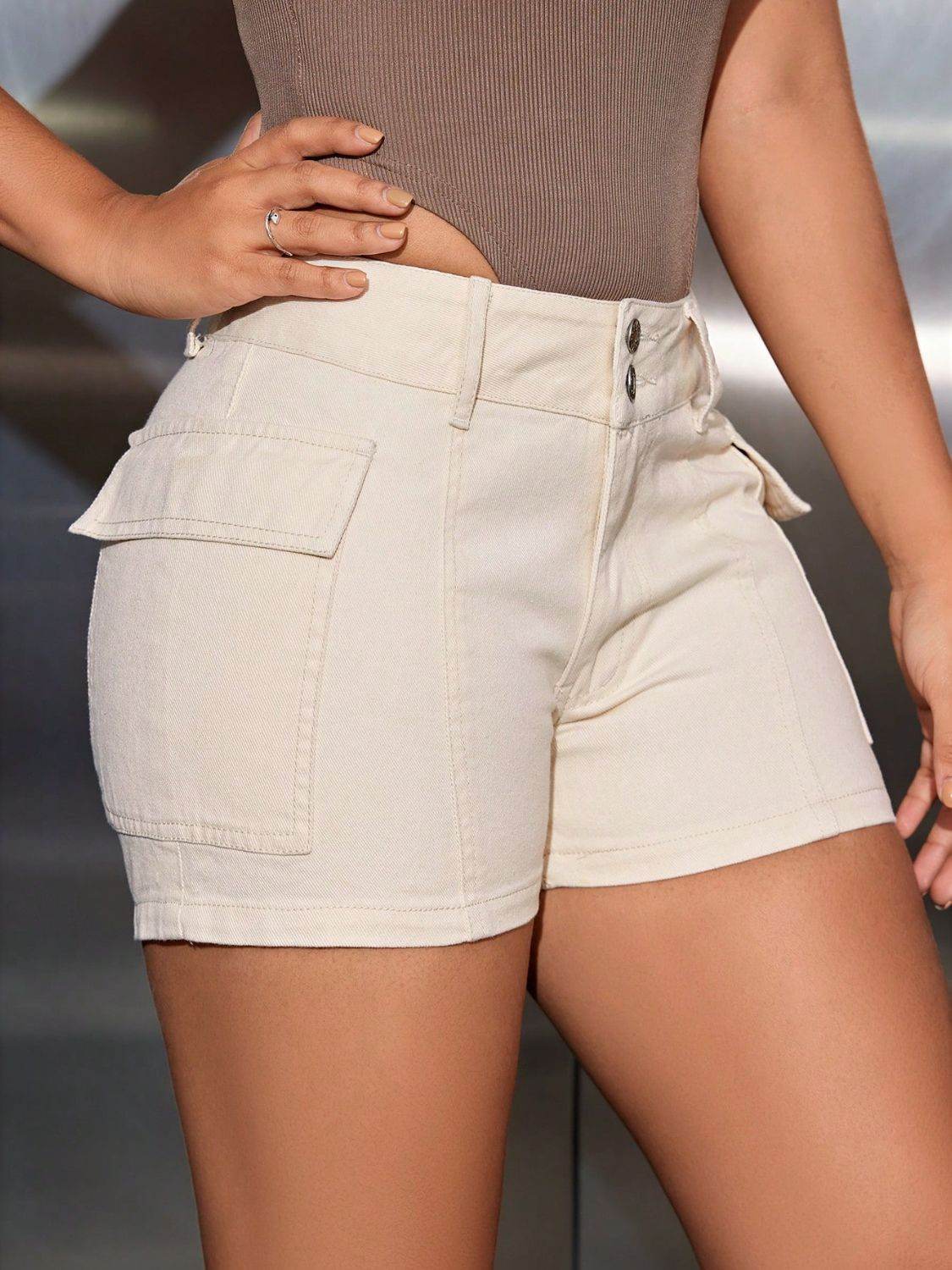 Mid-Rise Waist Denim Shorts with Pockets - Hovatok