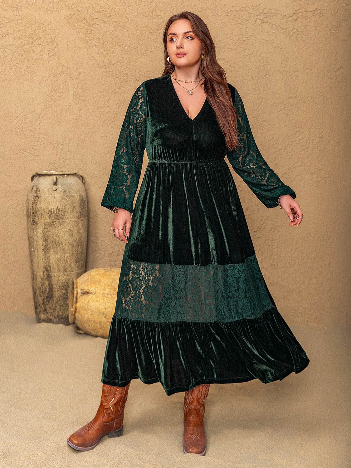 Plus Size Lace Patchwork V-Neck Balloon Sleeve Midi Dress - Hovatok