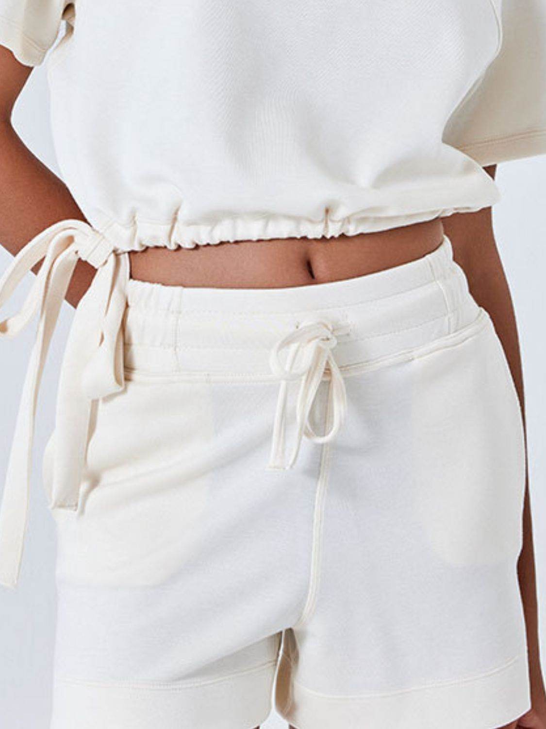 Drawstring Solid Color Shorts with Pockets - Hovatok
