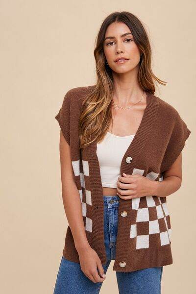 Annie Wear Checkered Button Down Short Sleeve Cardigan - Hovatok