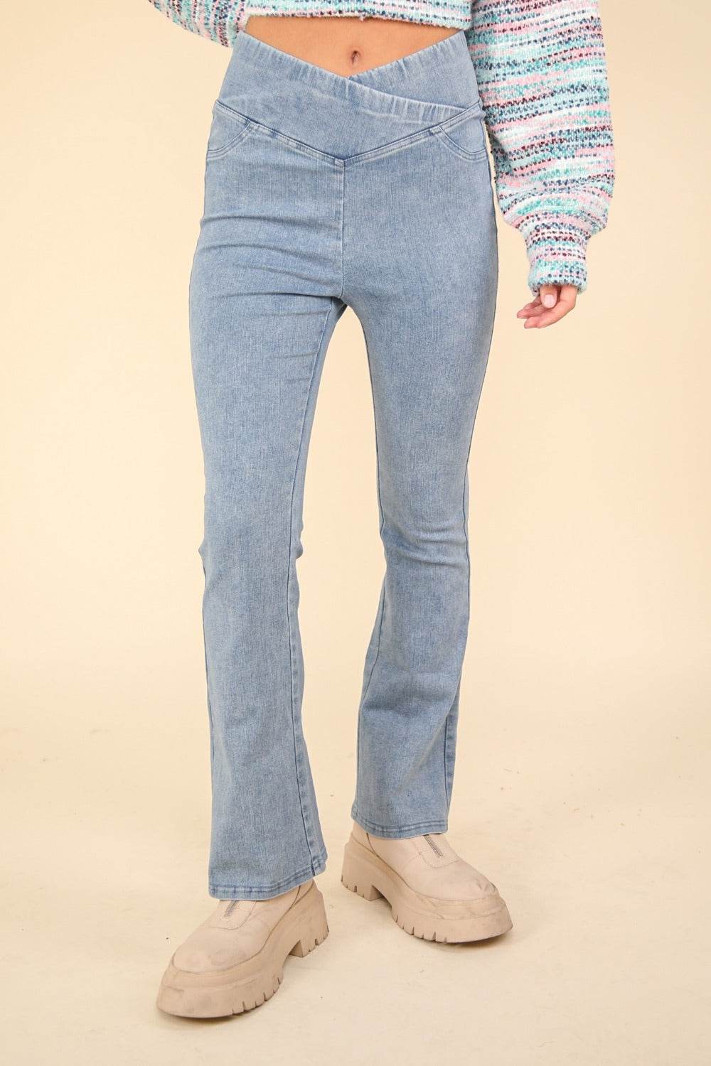 VERY J Washed Denim Stretchy Crossover Waist Leggings - Hovatok