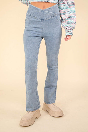 VERY J Washed Denim Stretchy Crossover Waist Leggings - Hovatok