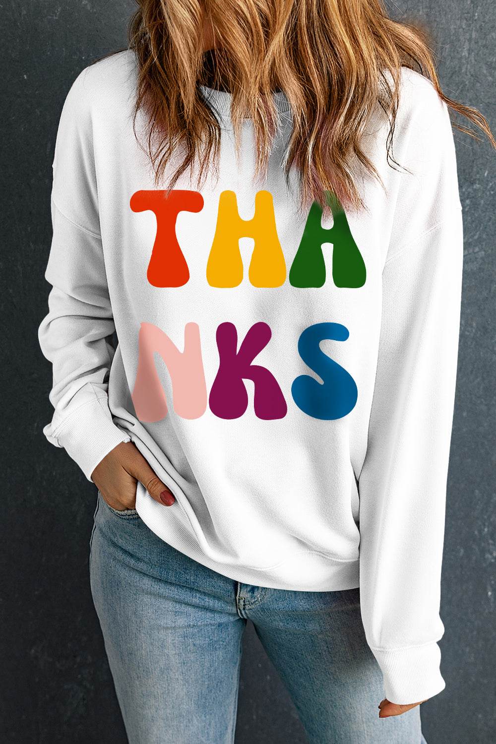 THANKS Round Neck Long Sleeve Sweatshirt - Hovatok