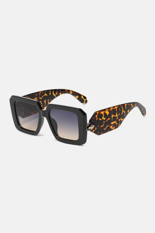 Polycarbonate Frame Square Sunglasses - Hovatok