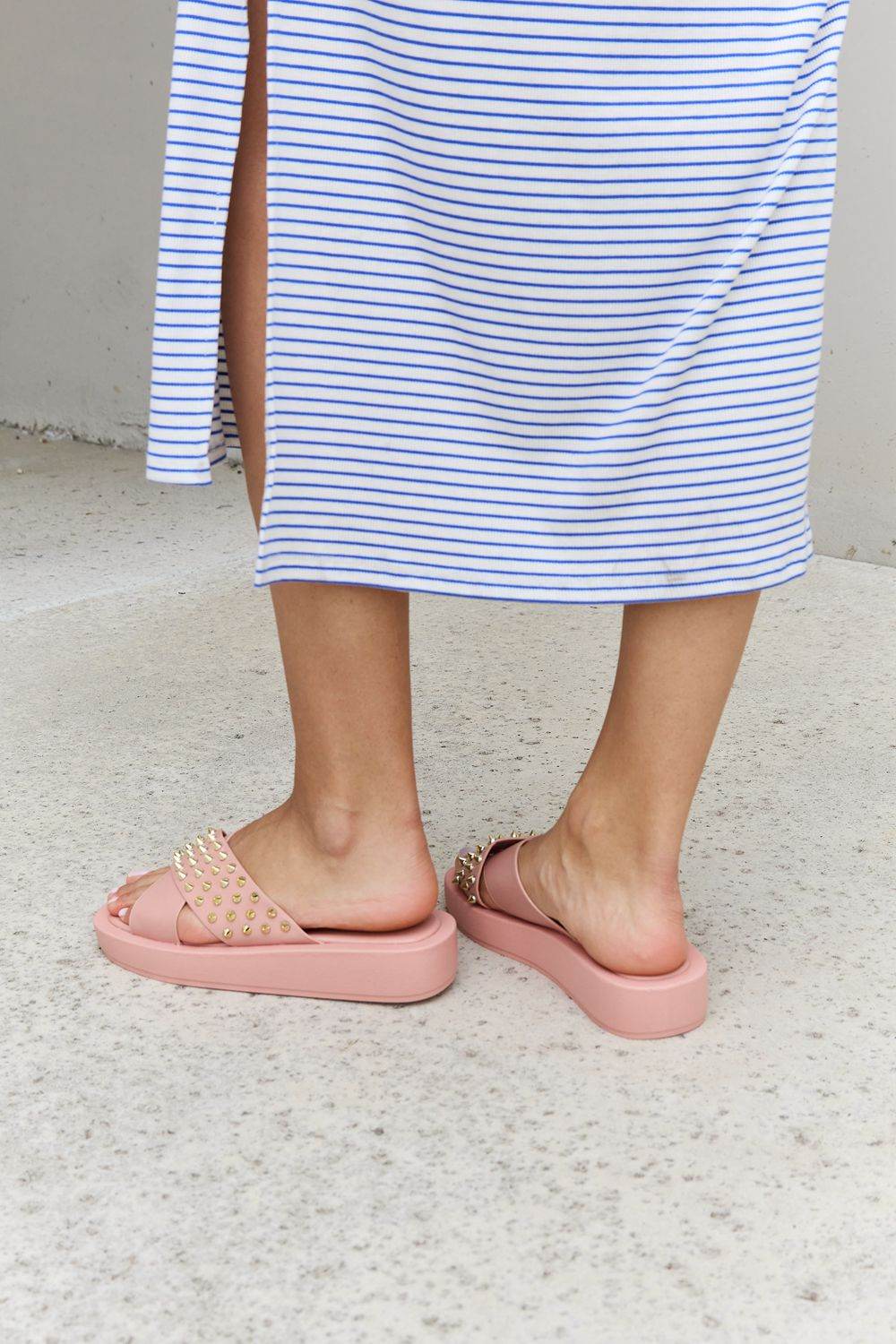 Forever Link Studded Cross Strap Sandals in Blush - Hovatok