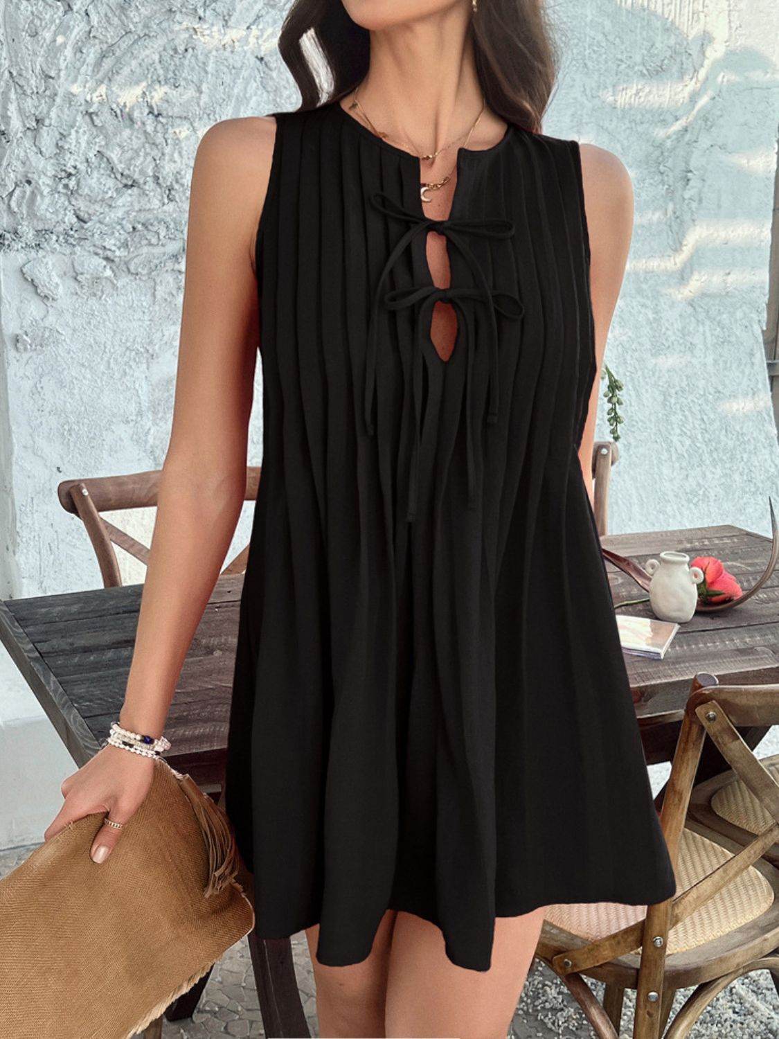Devine Pleated Sleeveless Mini Dress - Hovatok