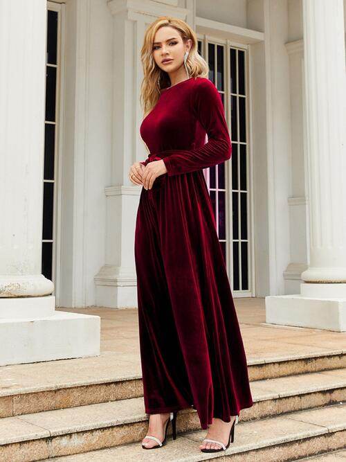Tie Front Round Neck Long Sleeve Maxi Dress - Hovatok