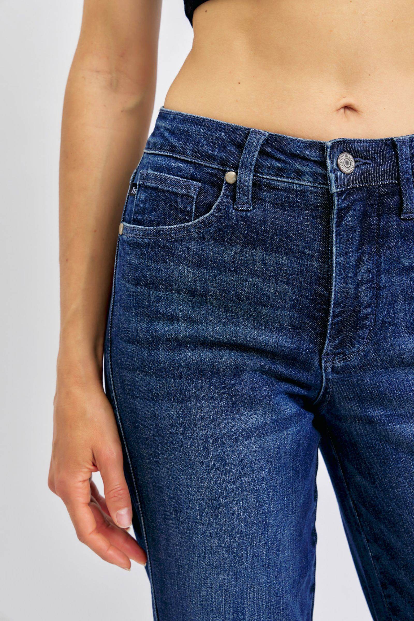 Judy Blue Full Size Tummy Control Straight Jeans Plus Size - Hovatok