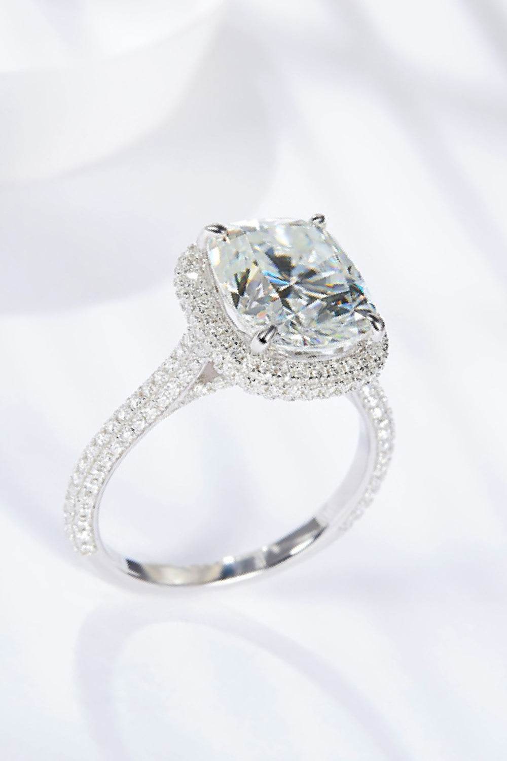 Adored 6 Carat Moissanite Halo Ring - Hovatok