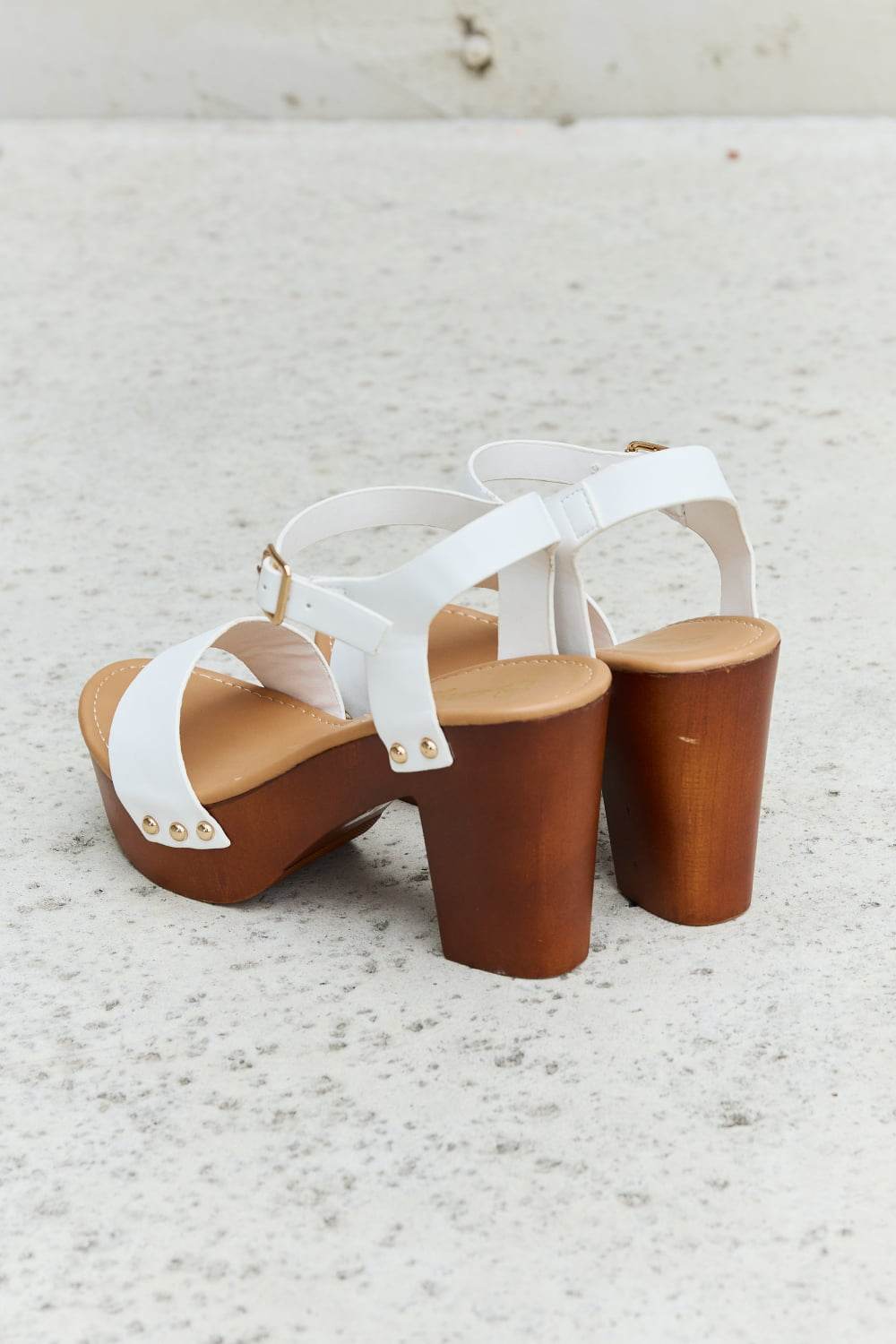 DDK Time After Time Wooden Platform Strap Heels - Hovatok