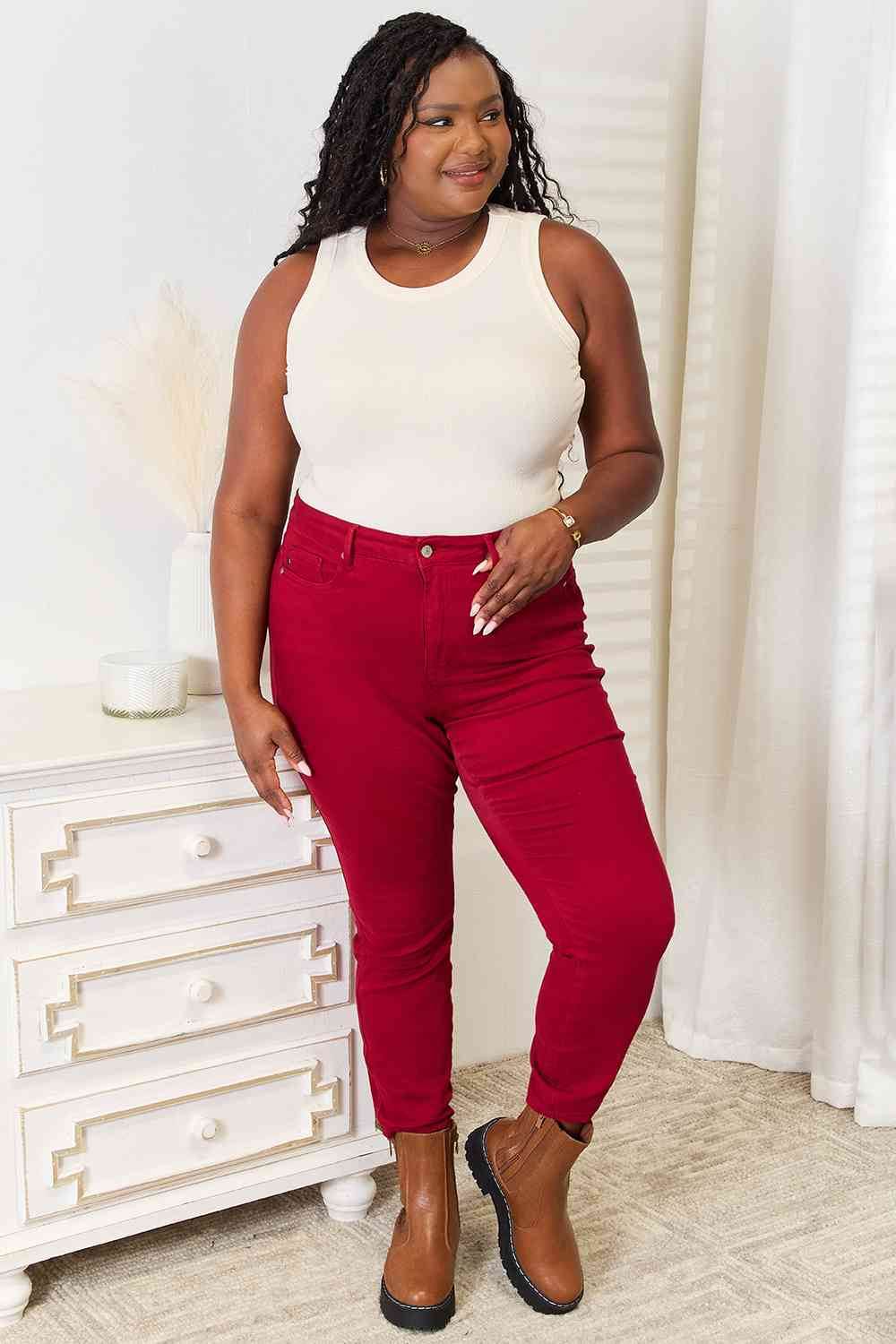 Basic Bae Full Size Round Neck Tank - Hovatok