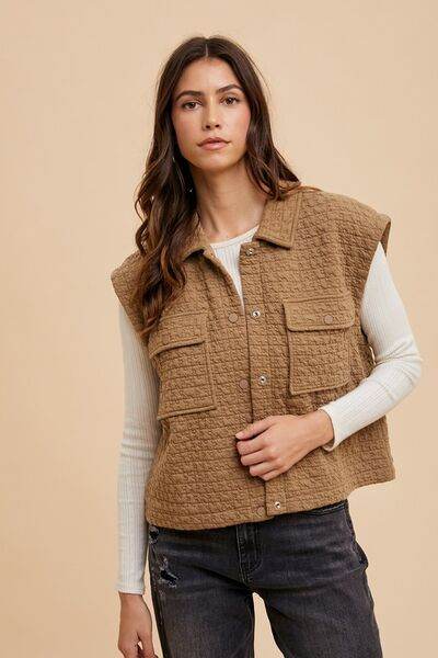 Annie Wear Puzzle Quilted Snap Down Vest Coat - Hovatok