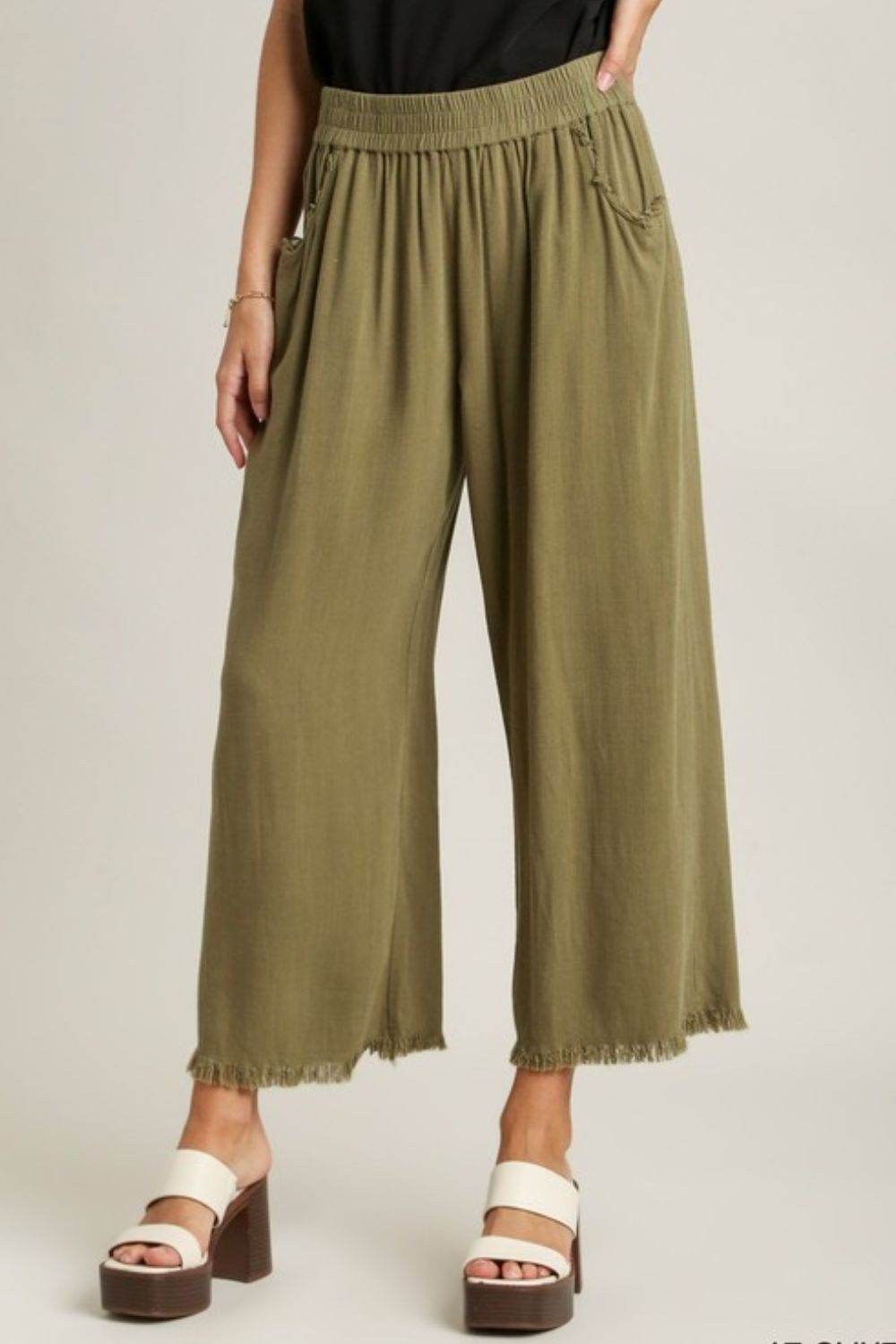 Umgee Full Size Linen Blend Elastic Waistband Wide Leg Pants Plus Size - Hovatok