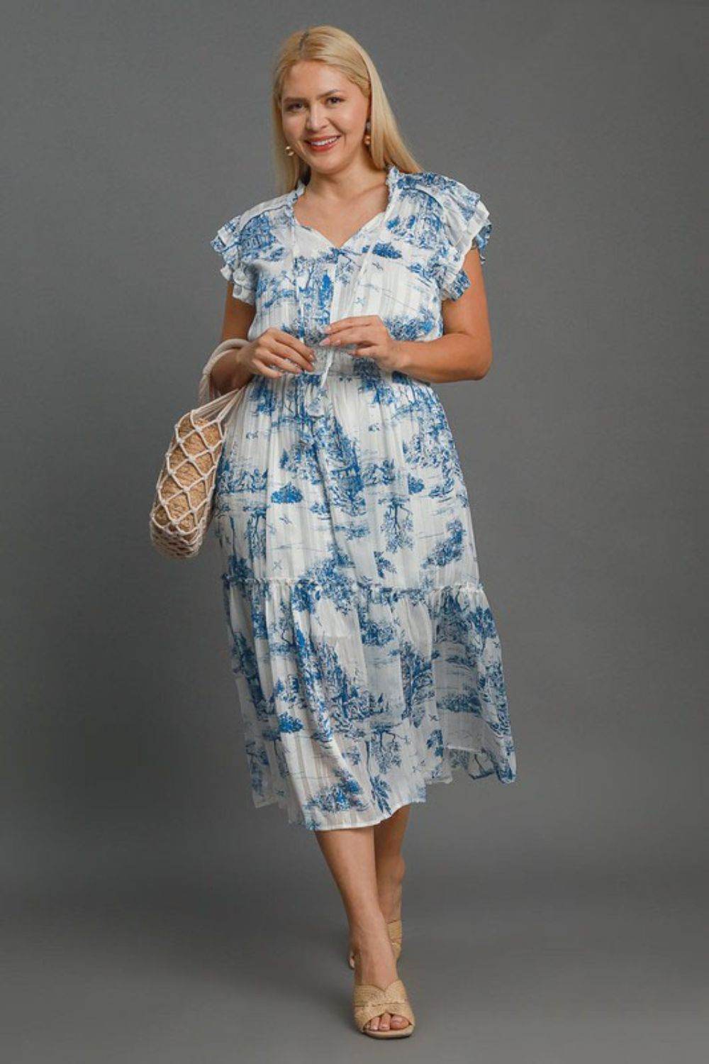 Umgee Full Size Two Tone Landscape Print Midi Dress Plus Size - Hovatok