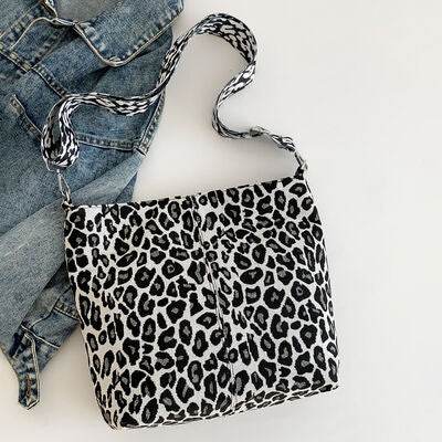 Adjustable Strap Medium Shoulder Bag - Hovatok