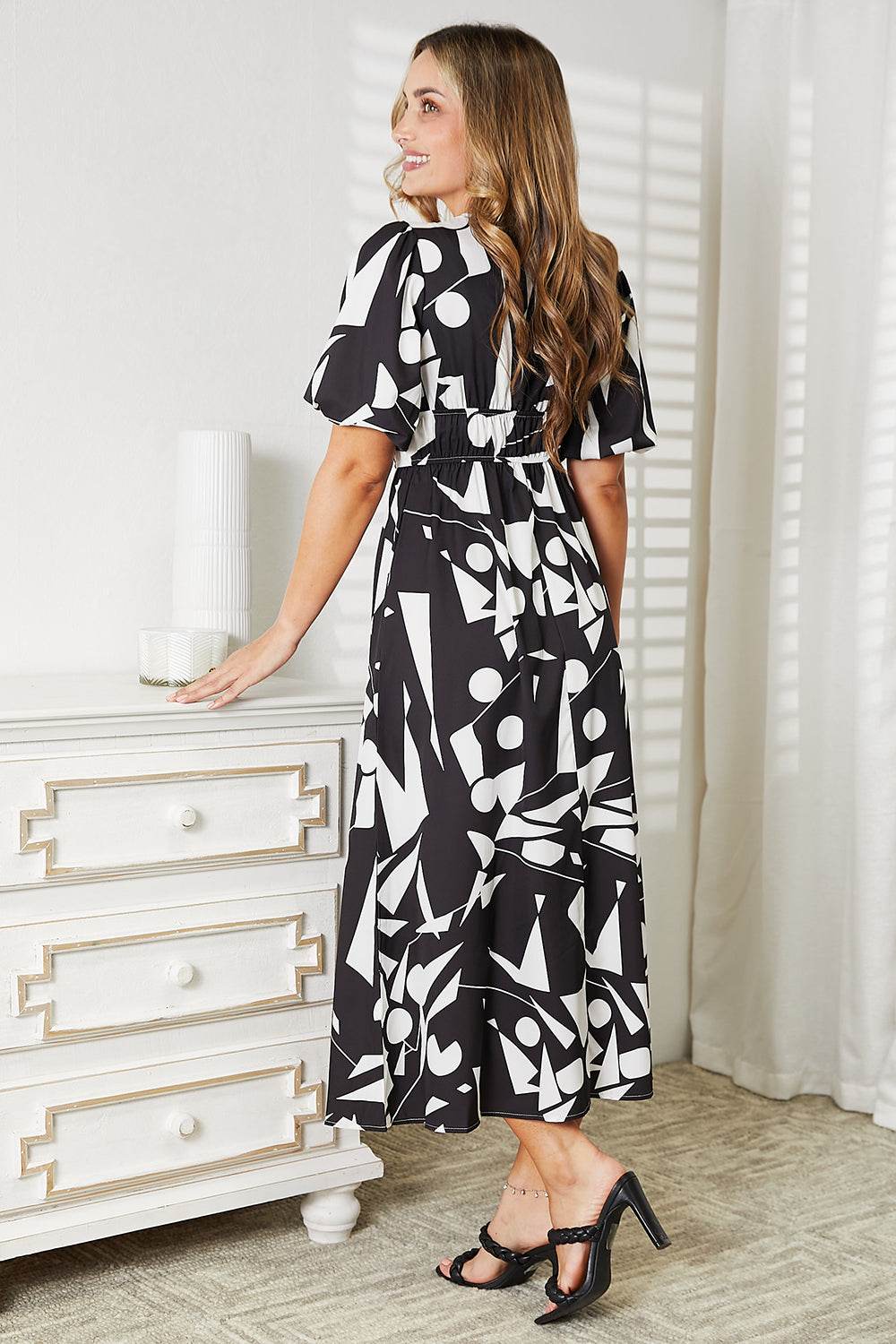 Printed Surplice Balloon Sleeve Dress - Hovatok