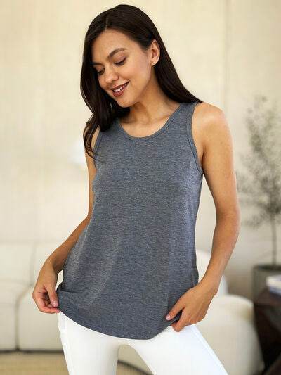 Basic Bae Full Size Round Neck Curved Hem Tank - Hovatok