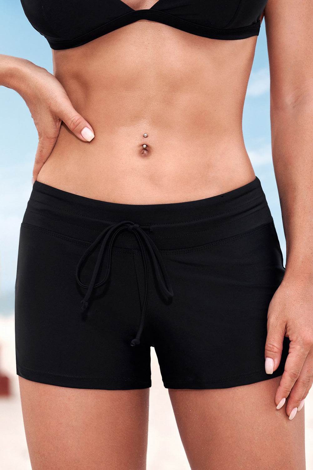 Full Size Run Contrast Drawstring Swim Bottoms - Hovatok
