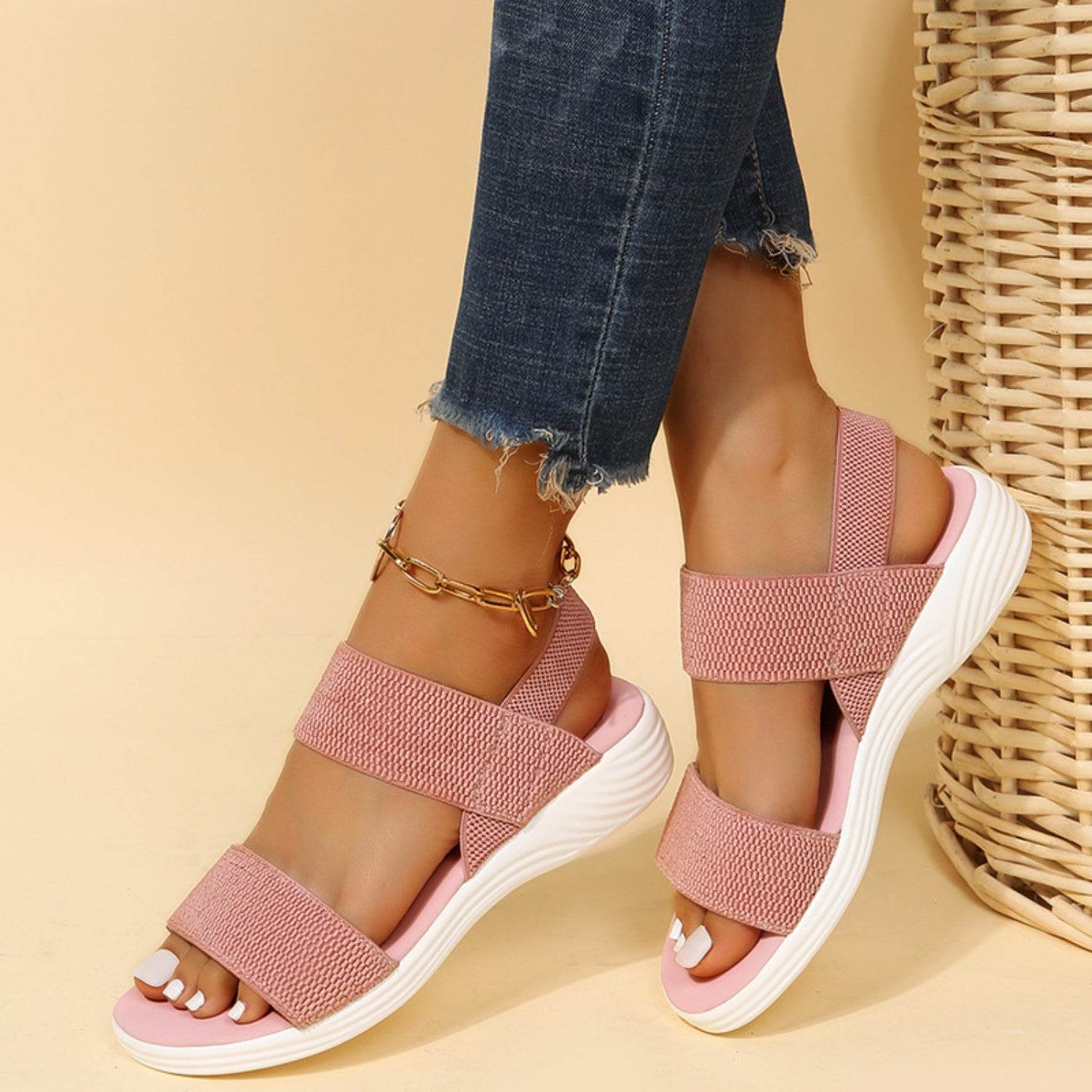 Rubber Open Toe Low Heel Sandals - Hovatok