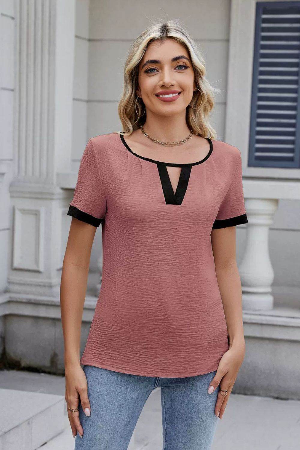 Cutout Round Neck Short Sleeve Top - Hovatok